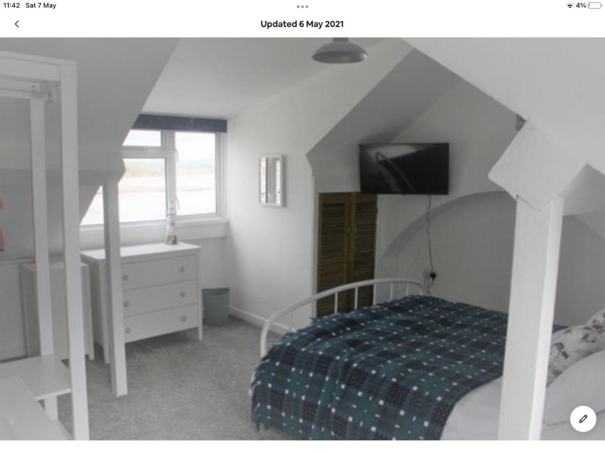 6 Afallon, Beachside Holiday House Criccieth Exterior photo