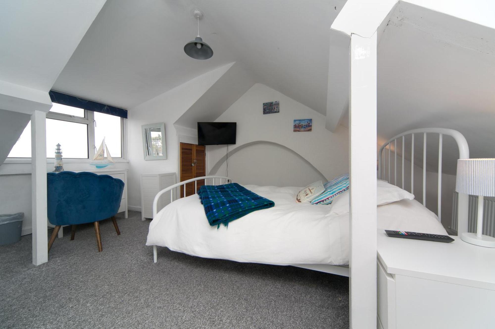 6 Afallon, Beachside Holiday House Criccieth Exterior photo